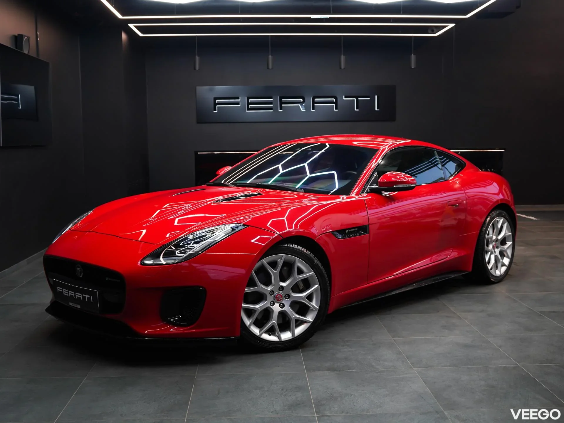 Jaguar F-Type 2.0 221kW