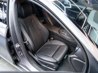 Mercedes-Benz E220 2.0 147kW thumbnail