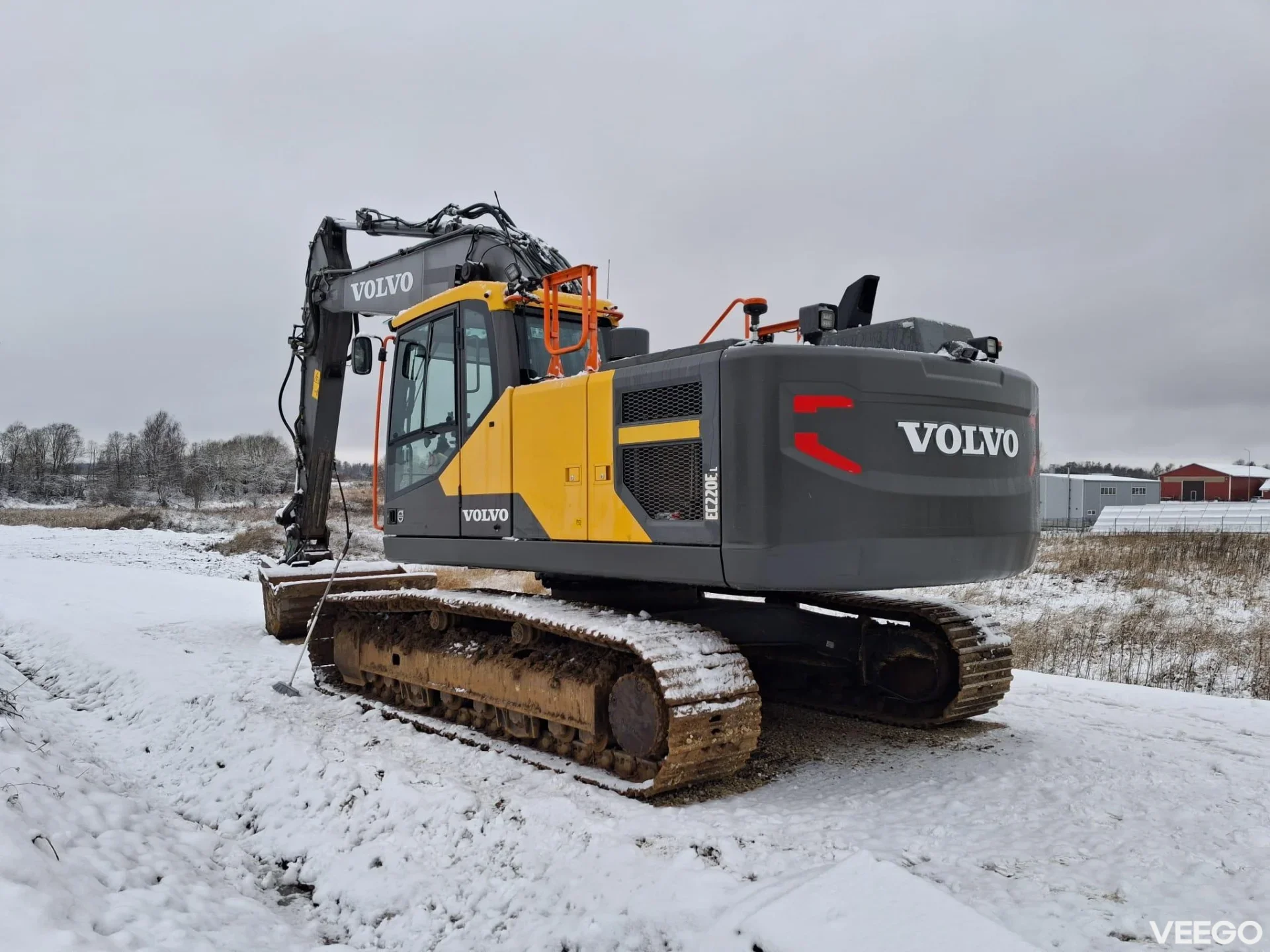 Volvo EC220E