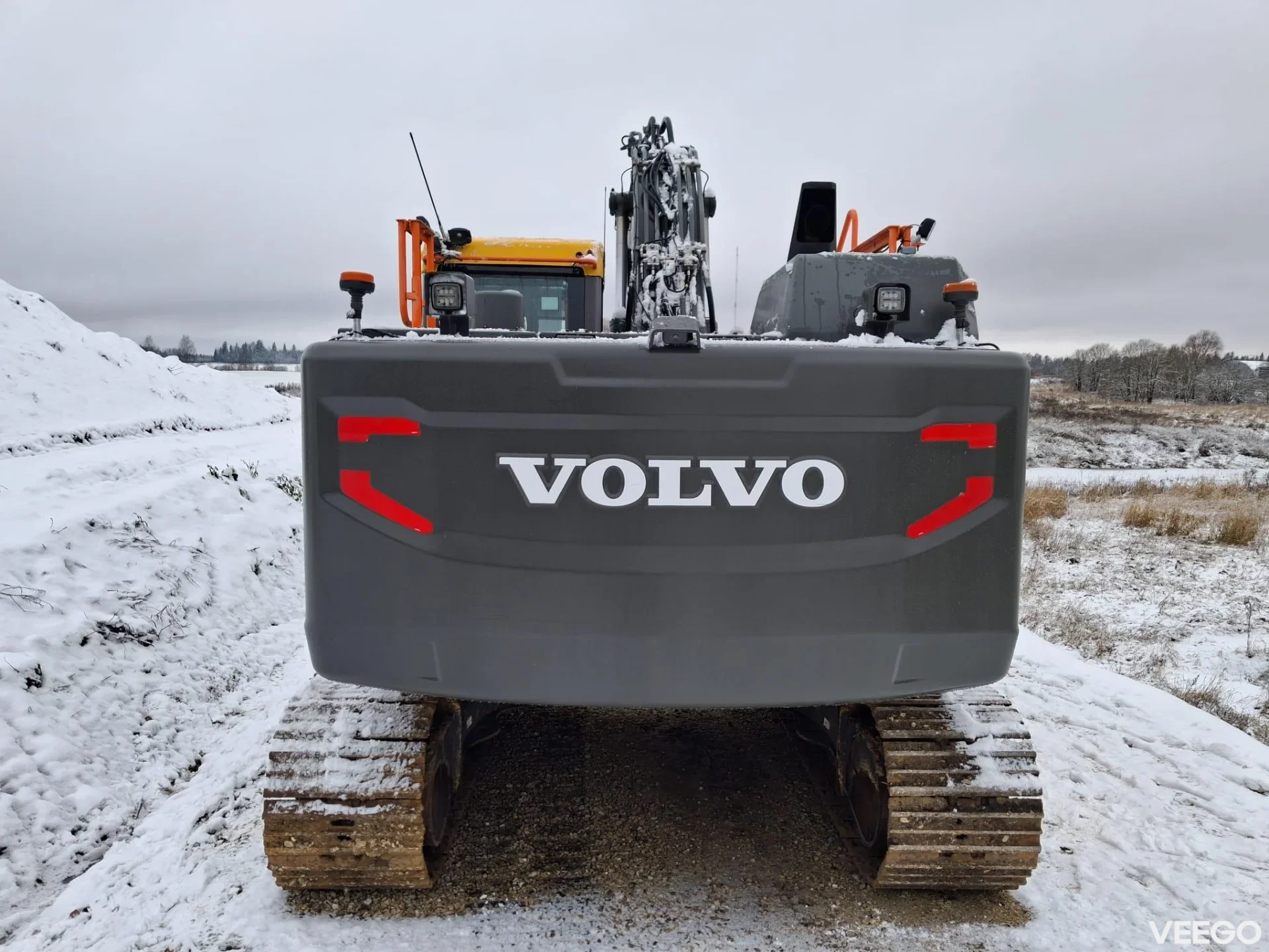 Volvo EC220E