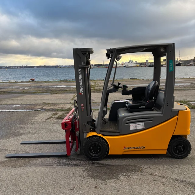 Image of Jungheinrich EFG 320 ZT 9kW