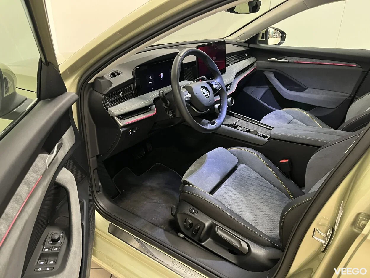 Skoda Superb Combi Selection 1.5 110kW