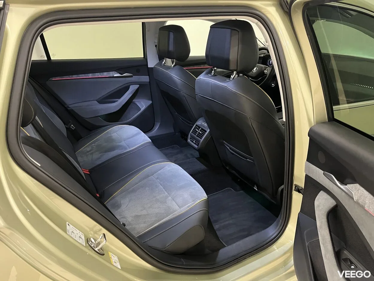 Skoda Superb Combi Selection 1.5 110kW