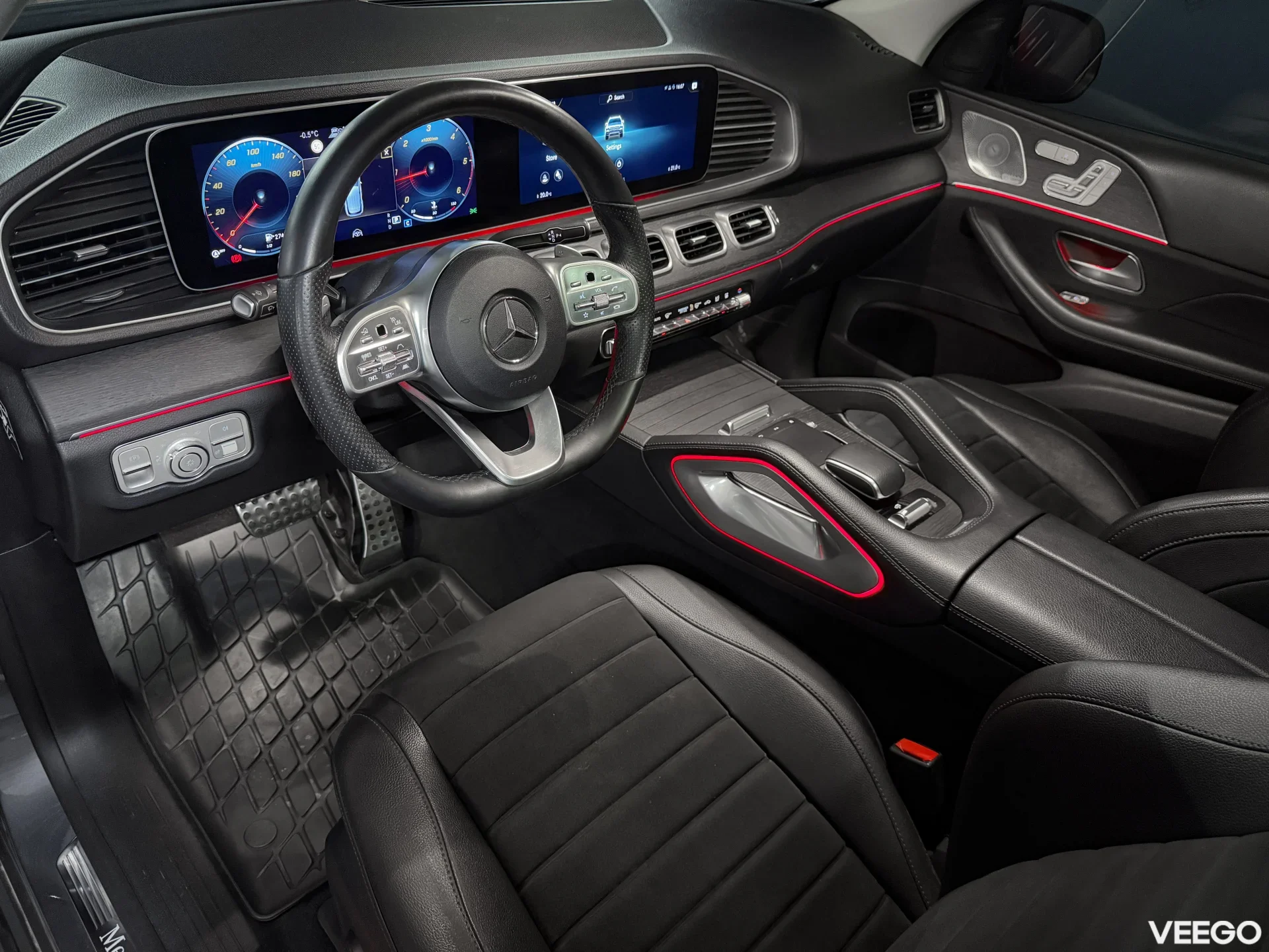 Mercedes-Benz GLE300 2.0 180kW