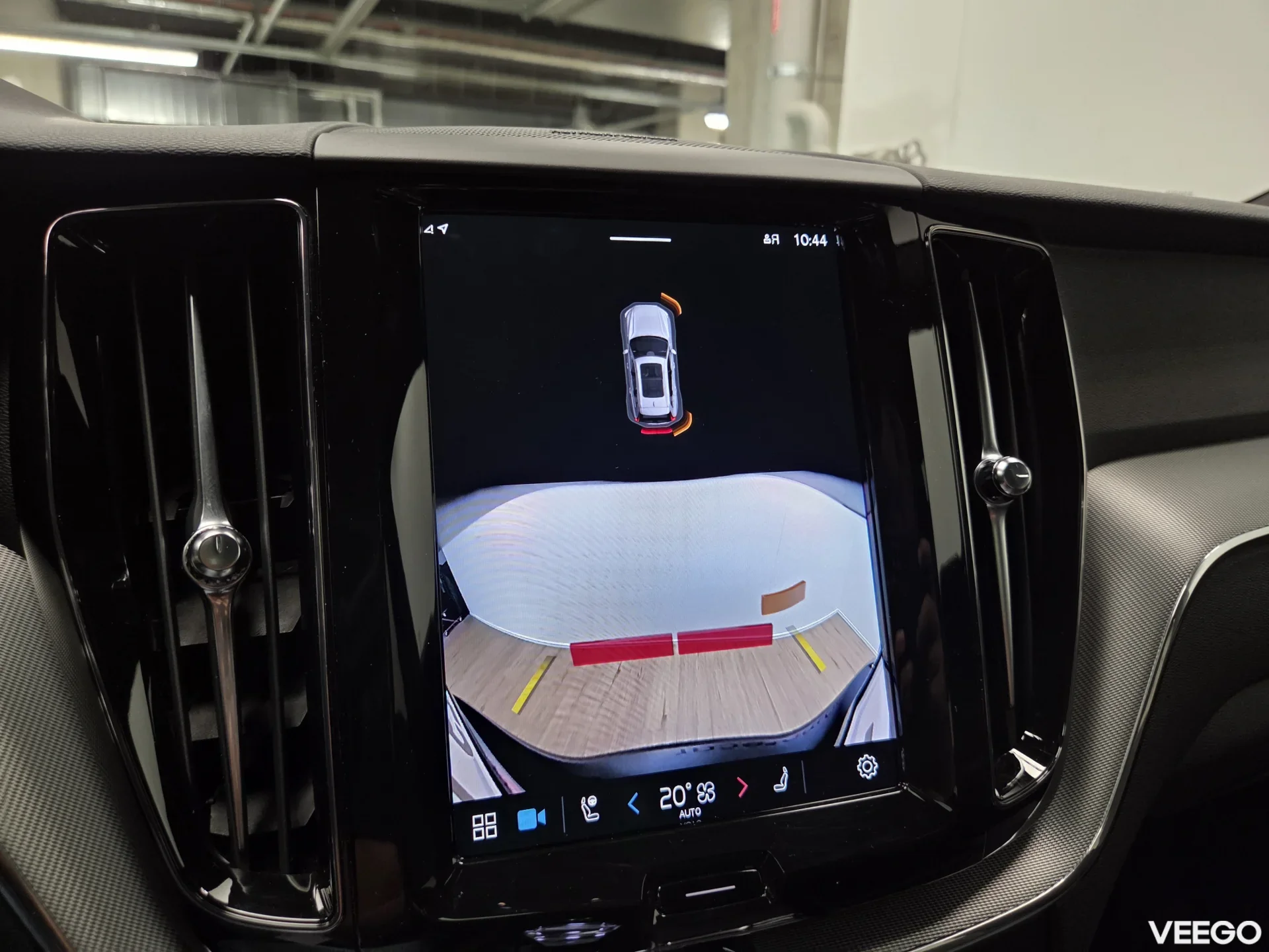 Volvo XC60 AWD PLUS DARK INTELLI SAFE PRO 2.0 B4 KERS Mild Hybrid 145kW