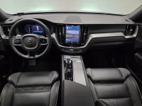 Volvo XC60 AWD PLUS DARK INTELLI SAFE PRO 2.0 B4 KERS Mild Hybrid 145kW thumbnail