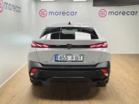 Peugeot 408 PureTech 130 AT8 1.2 96kW thumbnail