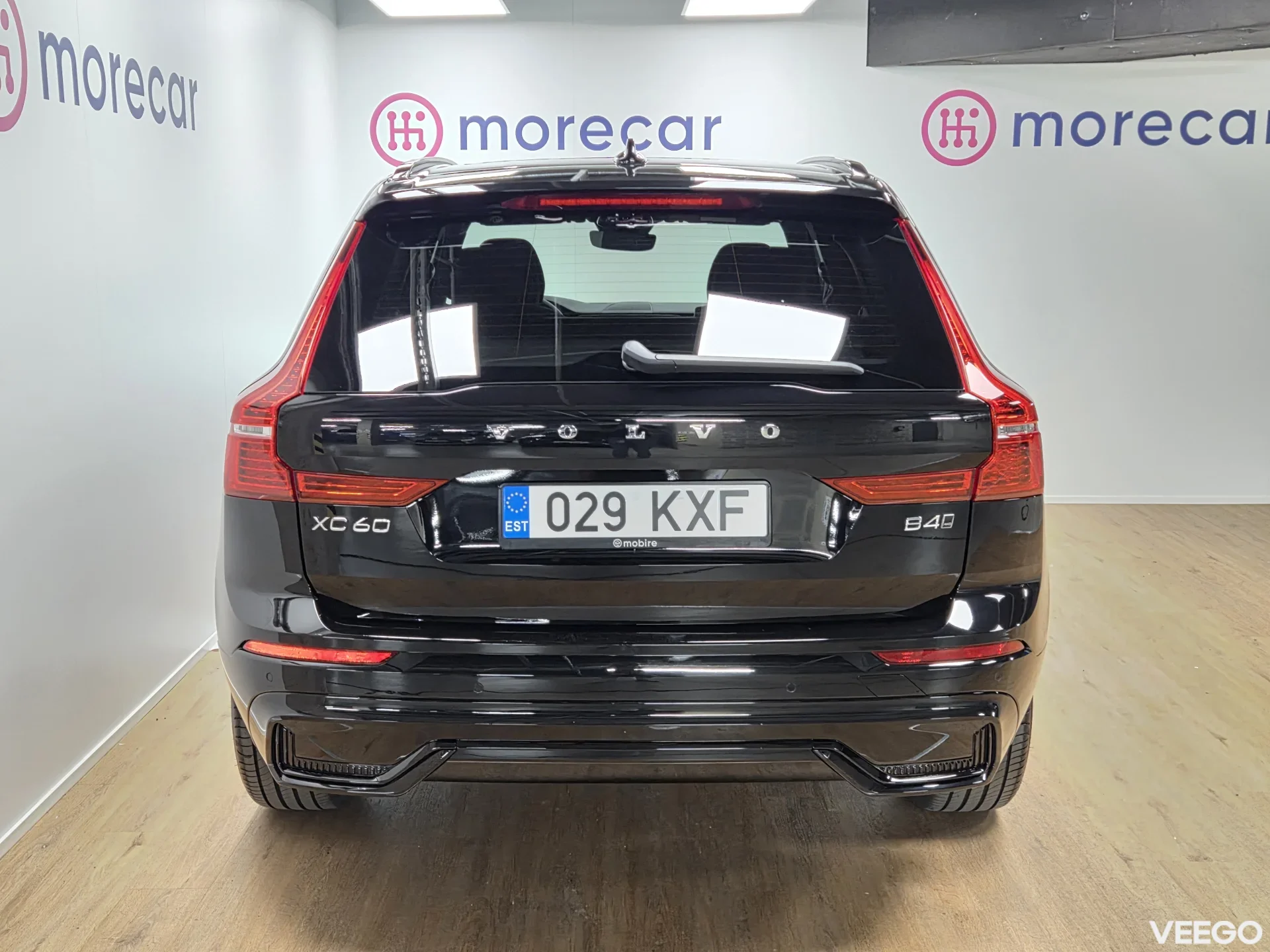 Volvo XC60 AWD PLUS DARK INTELLI SAFE PRO 2.0 B4 KERS Mild Hybrid 145kW