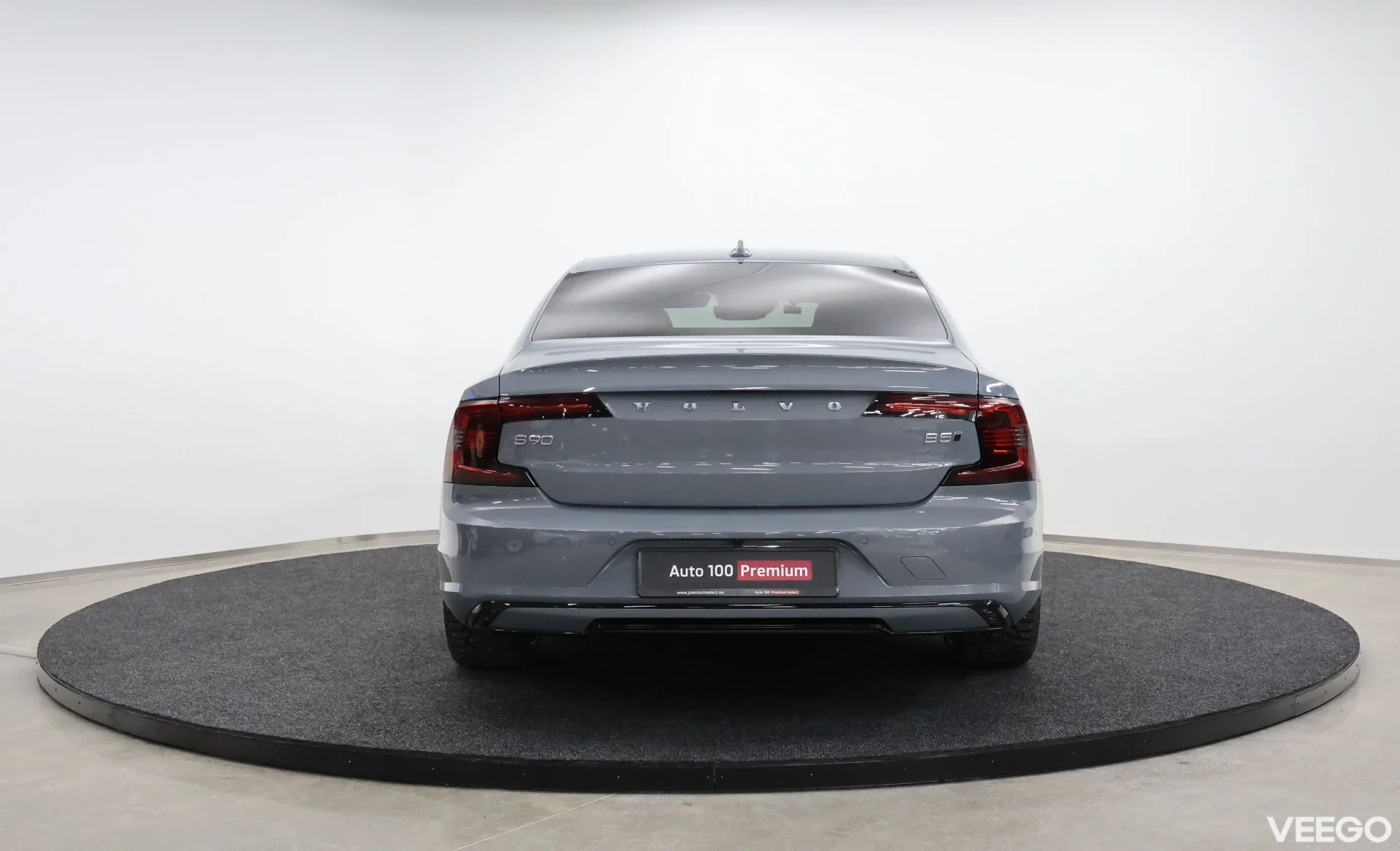 Volvo S90 B5 AWD R-Desing 173kW