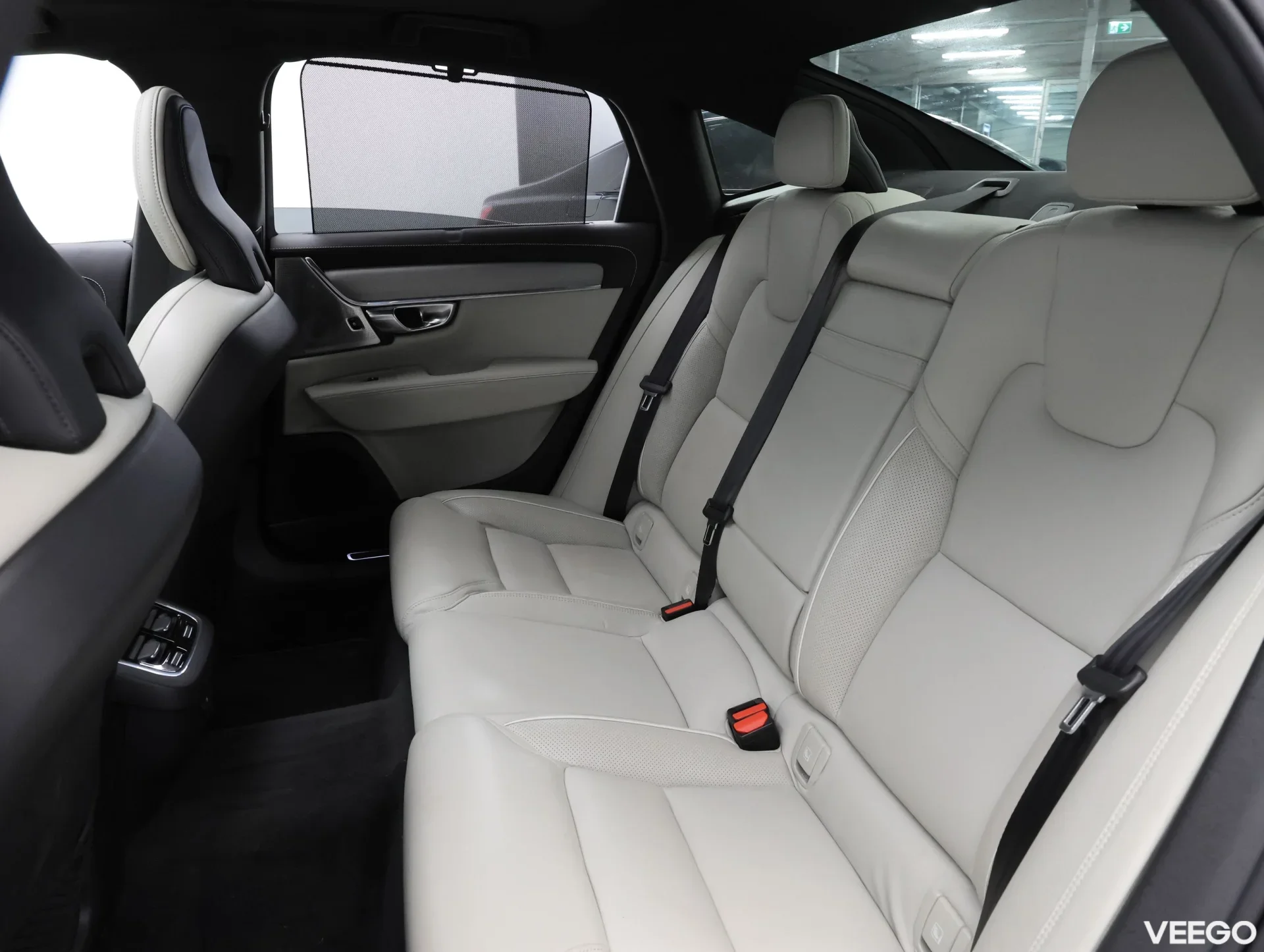 Volvo S90 B5 AWD R-Desing 173kW