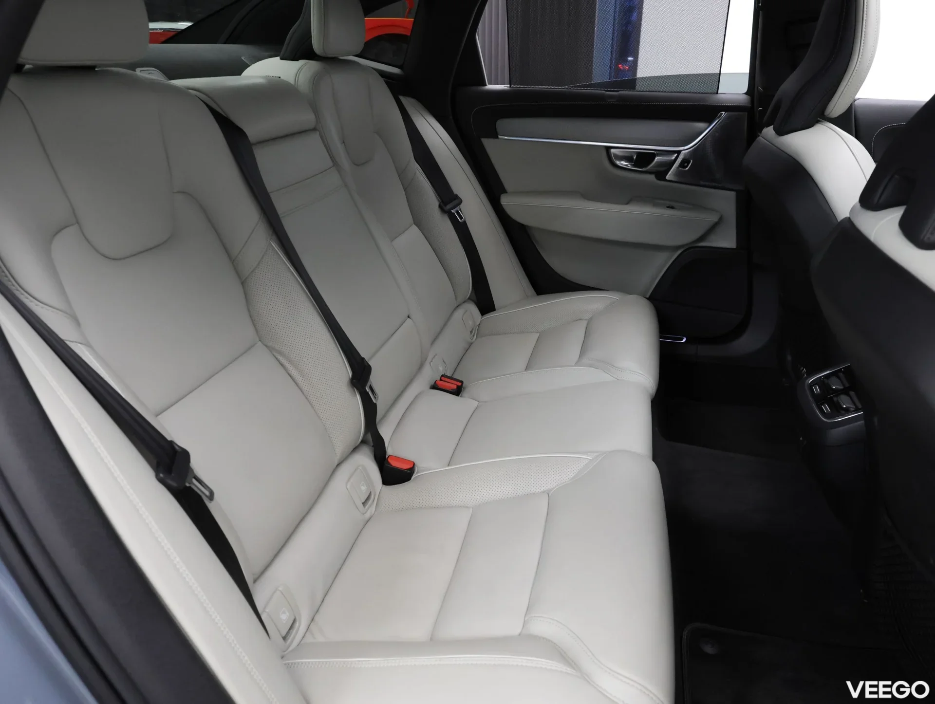 Volvo S90 B5 AWD R-Desing 173kW