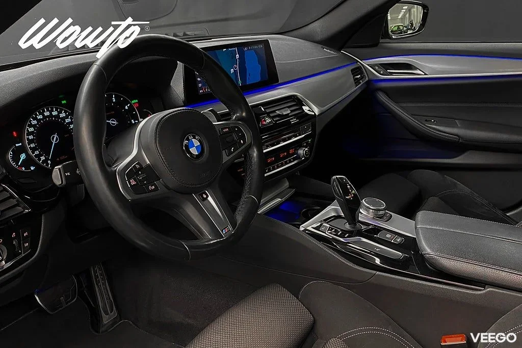 BMW 520 d xDrive Sedan 190HK M Sport /Drag /Värmare /HiFi 140kW