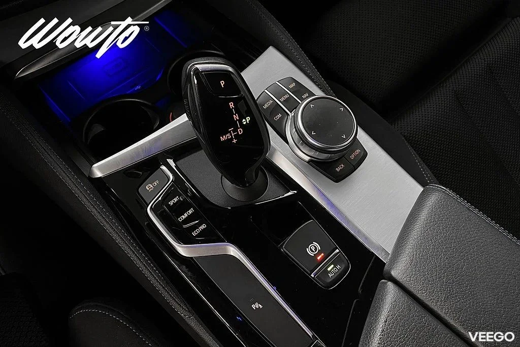 BMW 520 d xDrive Sedan 190HK M Sport /Drag /Värmare /HiFi 140kW