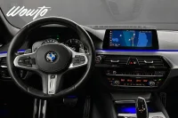 BMW 520 d xDrive Sedan 190HK M Sport /Drag /Värmare /HiFi 140kW thumbnail