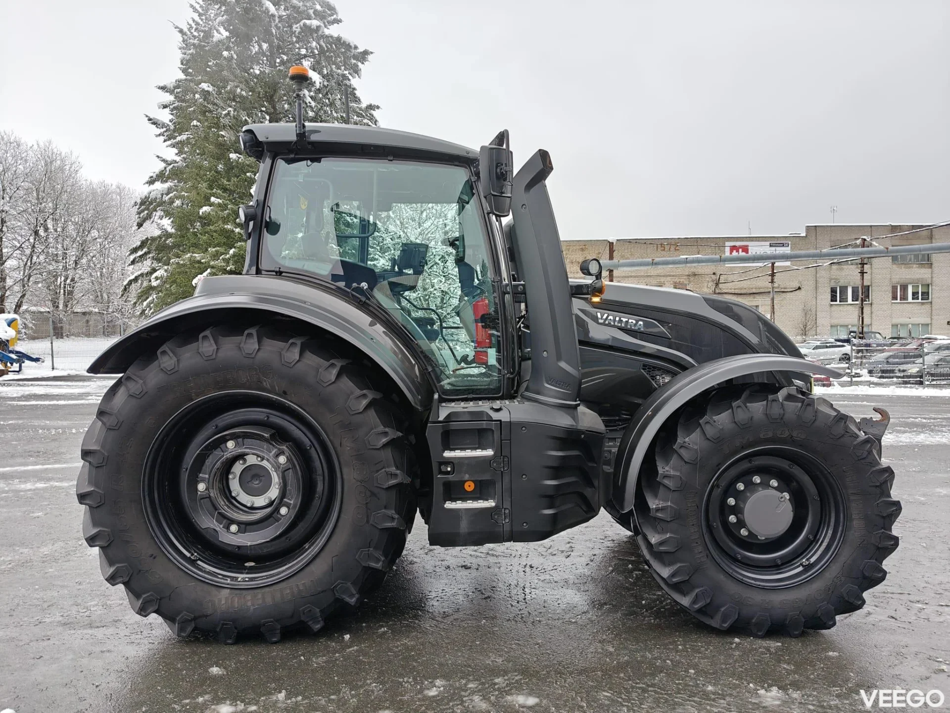 Valtra T255 Versu RTK 198kW