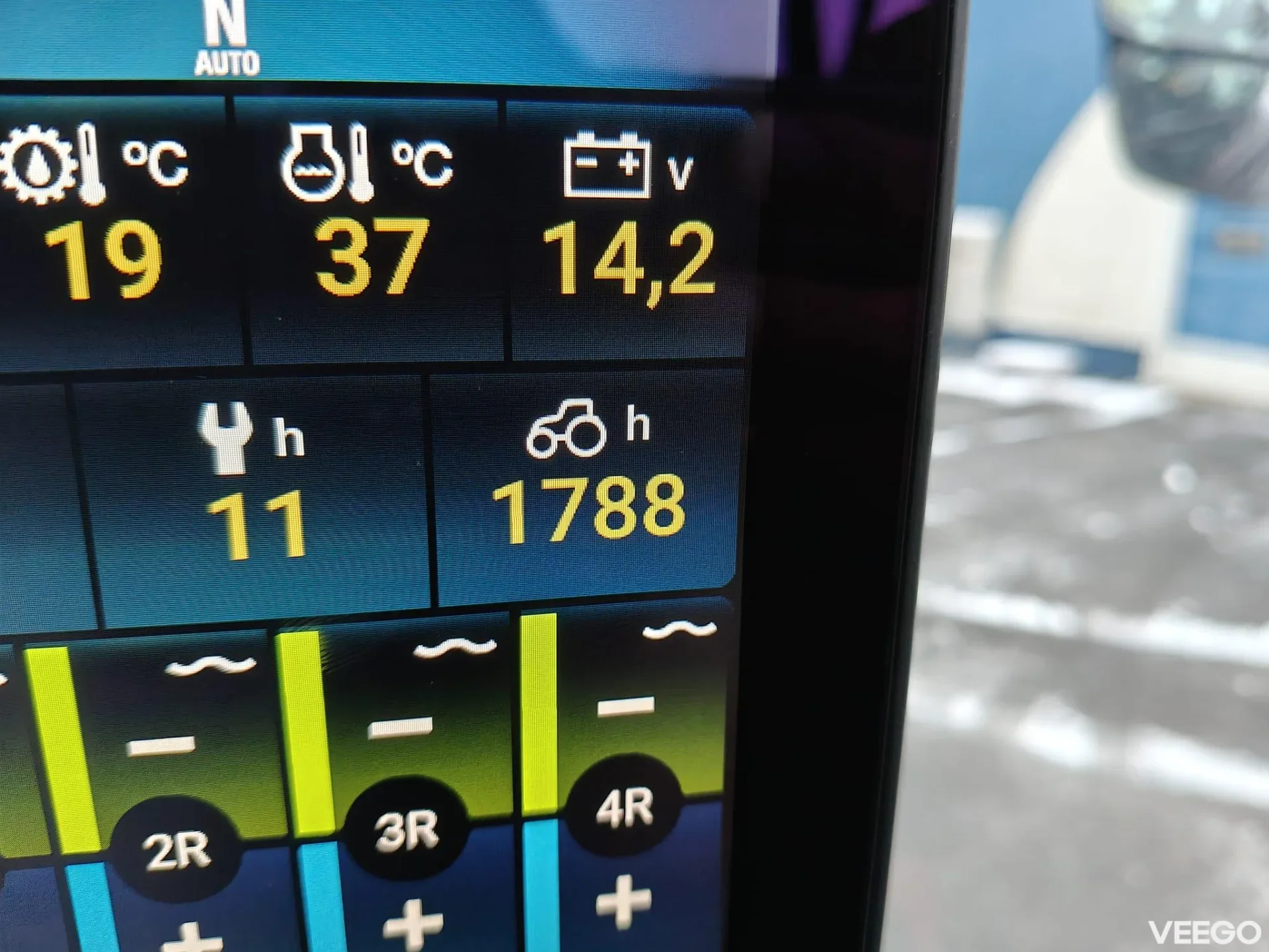 Valtra T255 Versu RTK 198kW