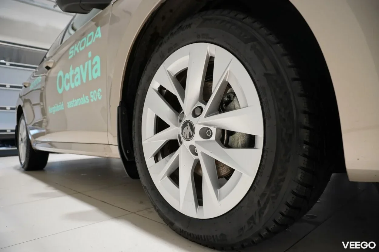 Skoda Octavia SELECTION COMBI 1.5 110kW