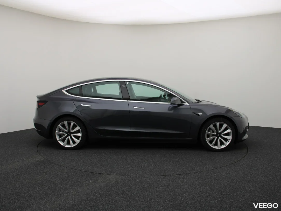 Tesla Model 3 0 175kW