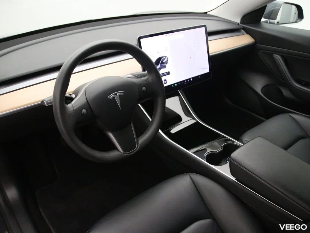 Tesla Model 3 0 175kW