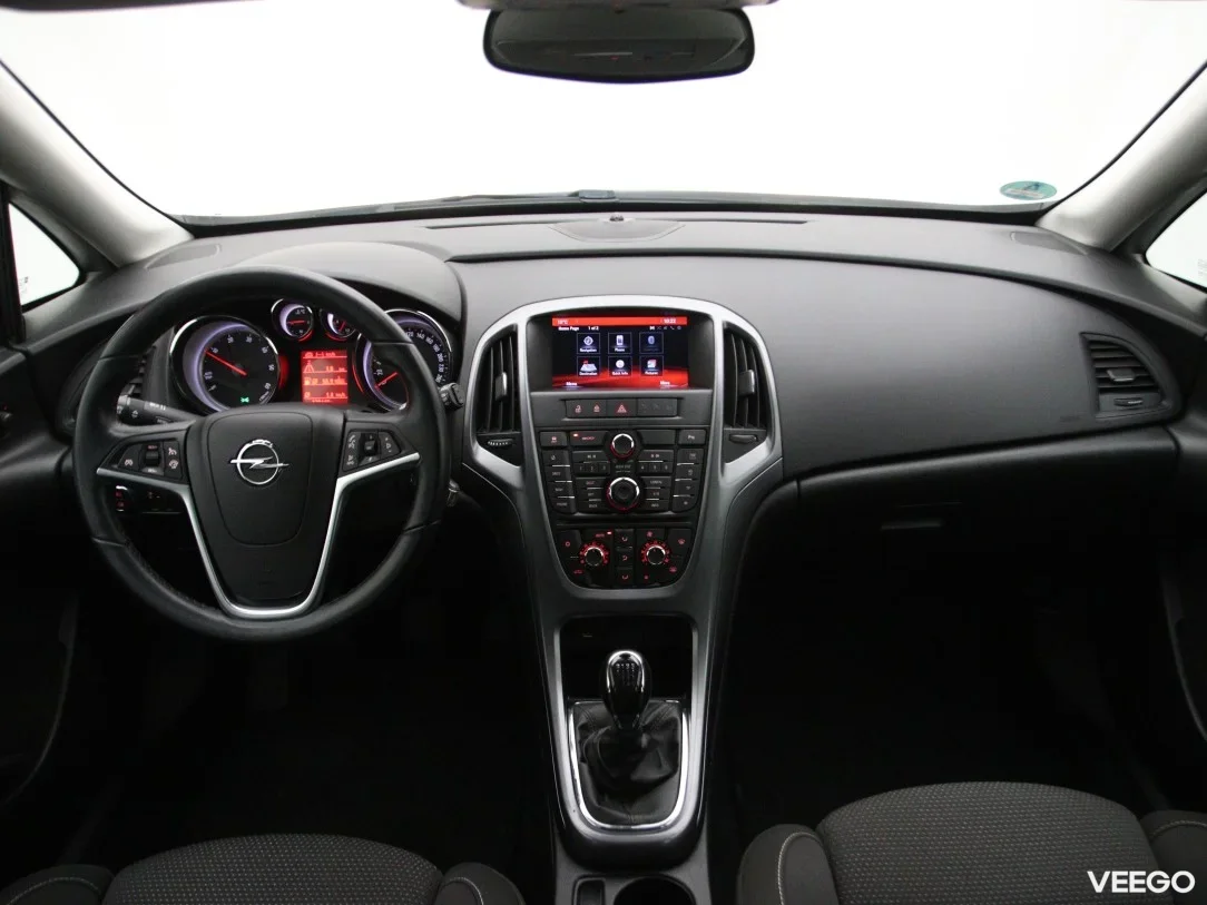 Opel Astra 1.6 100kW