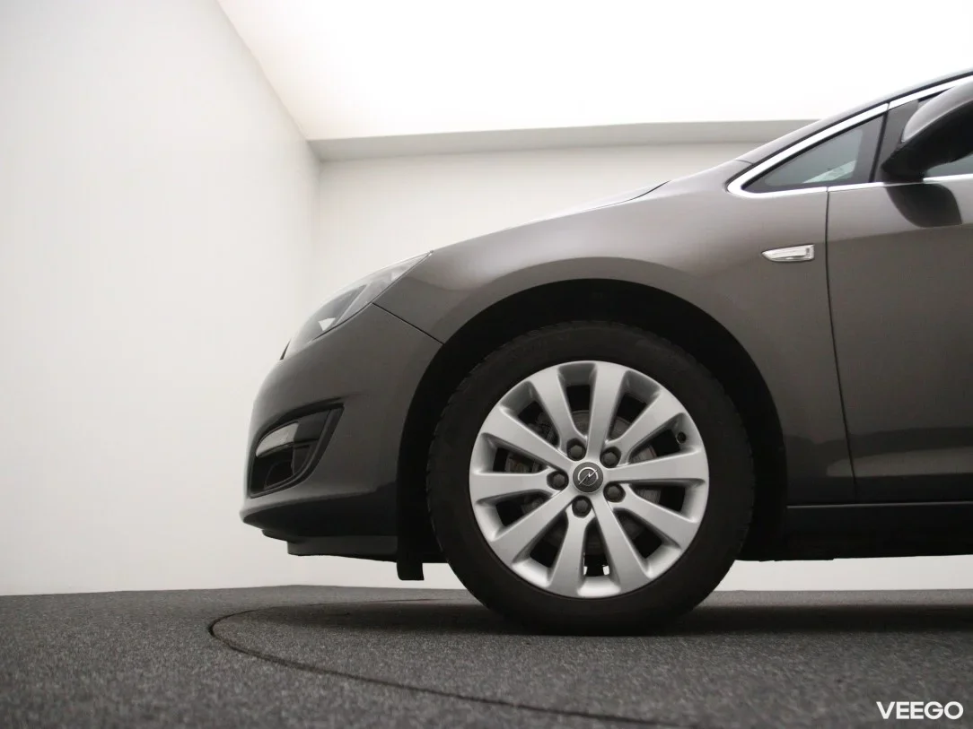 Opel Astra 1.6 100kW