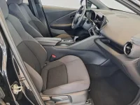 Toyota C-HR 1.8 72kW thumbnail