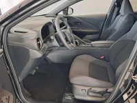 Toyota C-HR 1.8 72kW thumbnail