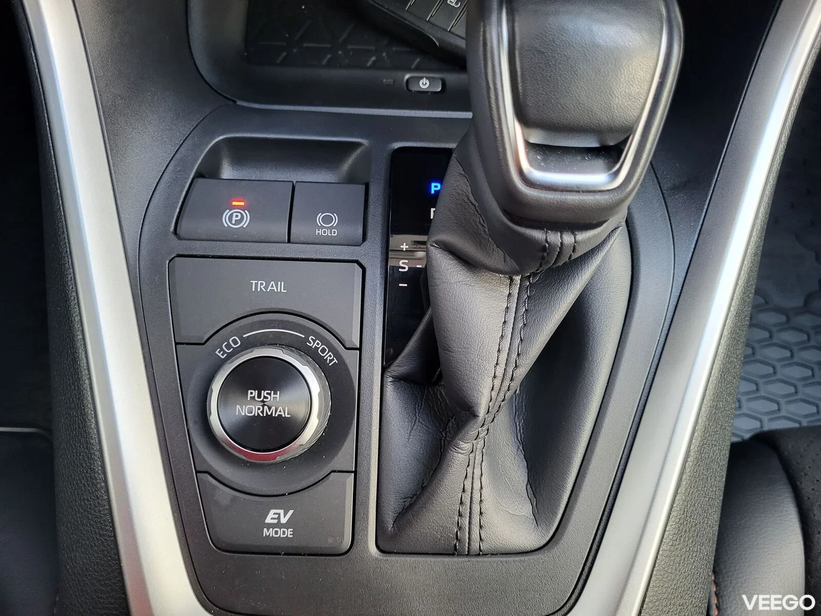 Toyota RAV4 2.5 131kW