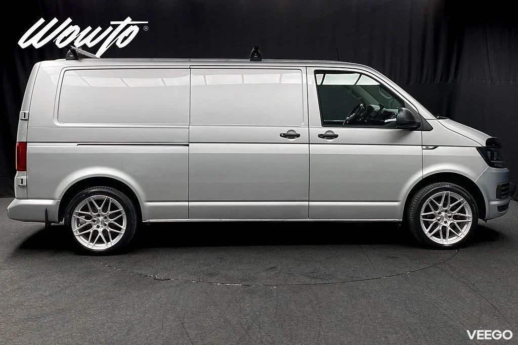 Volkswagen Transporter 2.0 TDI 4M DSG 150HK L2 3-Sits /Moms 110kW