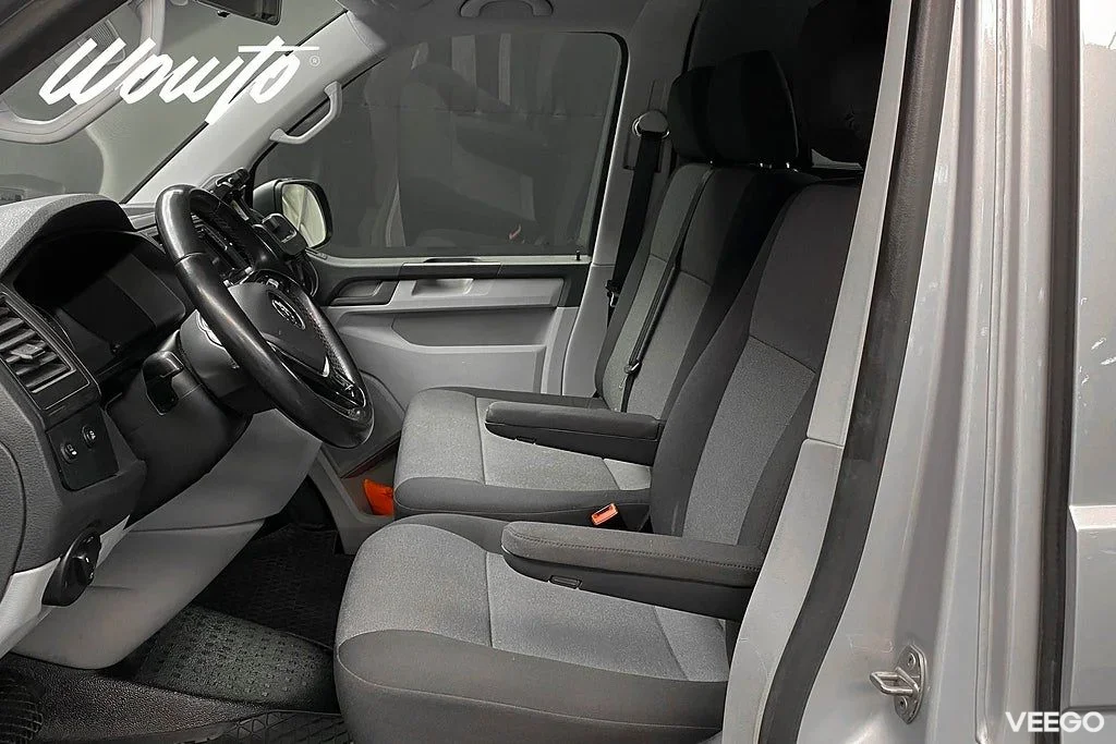 Volkswagen Transporter 2.0 TDI 4M DSG 150HK L2 3-Sits /Moms 110kW