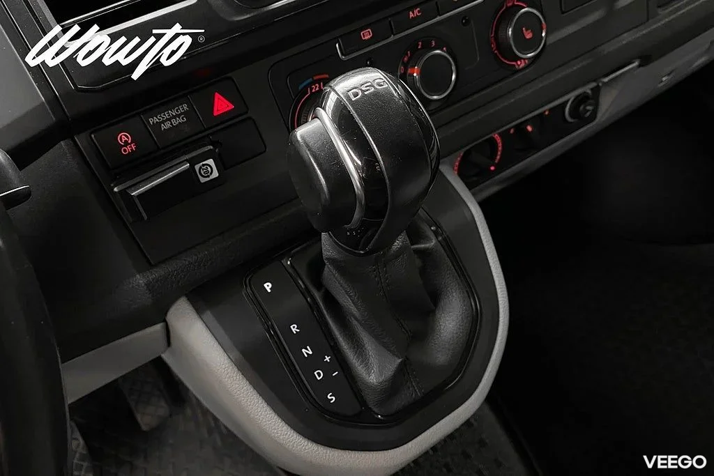 Volkswagen Transporter 2.0 TDI 4M DSG 150HK L2 3-Sits /Moms 110kW