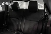 Land Rover Discovery TD4 4WD HSE Luxury 7-Sits /Pano/Se Spec 132kW thumbnail