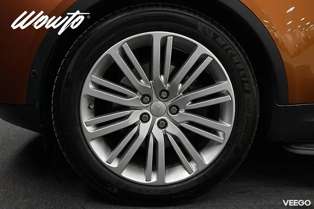 Land Rover Discovery TD4 4WD HSE Luxury 7-Sits /Pano/Se Spec 132kW