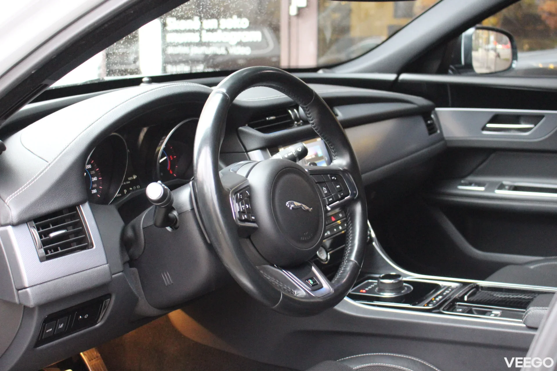 Jaguar XF X260 3.0d R-Sport 3.0 221kW