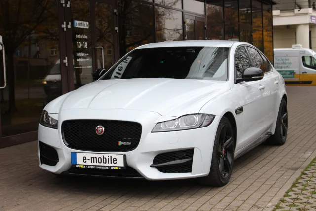 Image of Jaguar XF X260 3.0d R-Sport 3.0 221kW