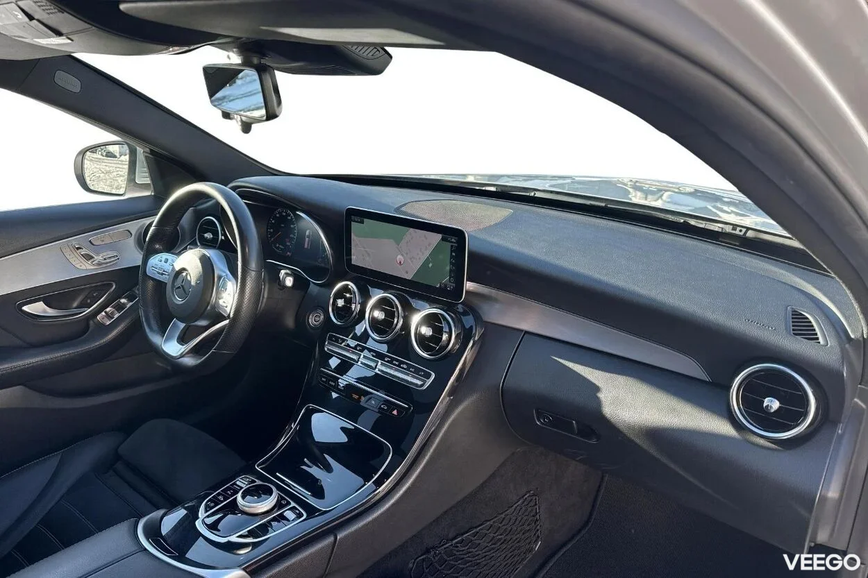 Mercedes-Benz C220 d AMG pakett 2 143kW