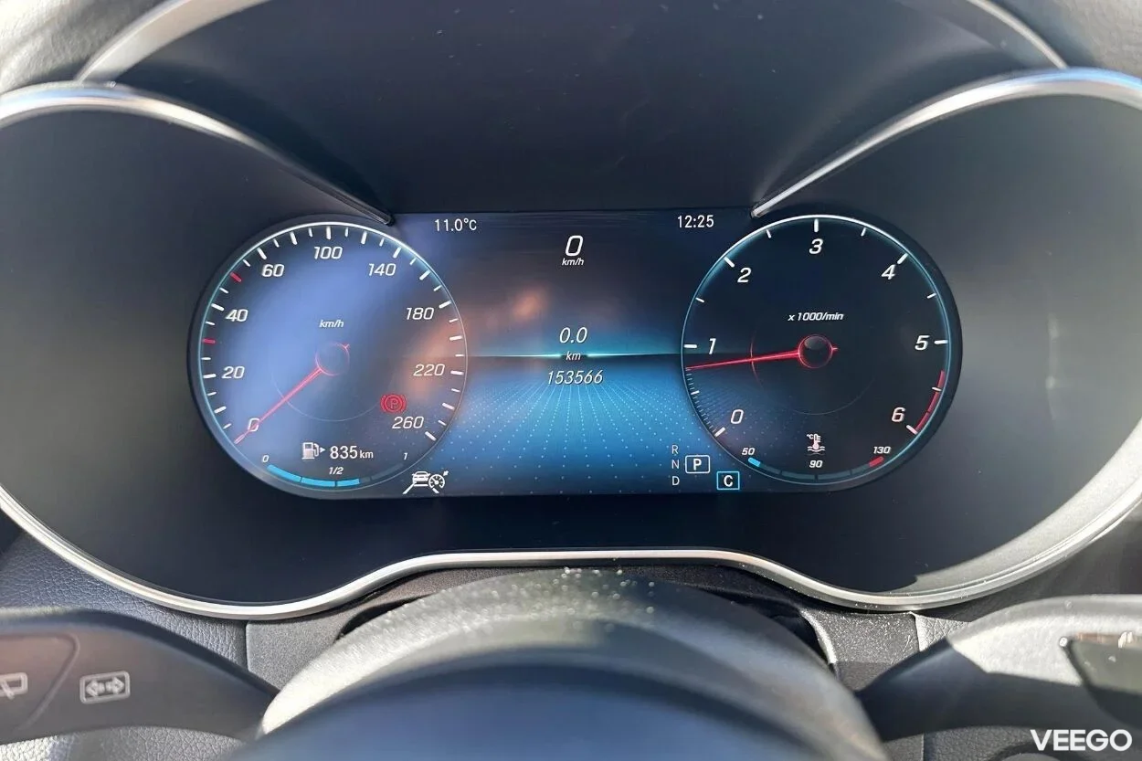 Mercedes-Benz C220 d AMG pakett 2 143kW