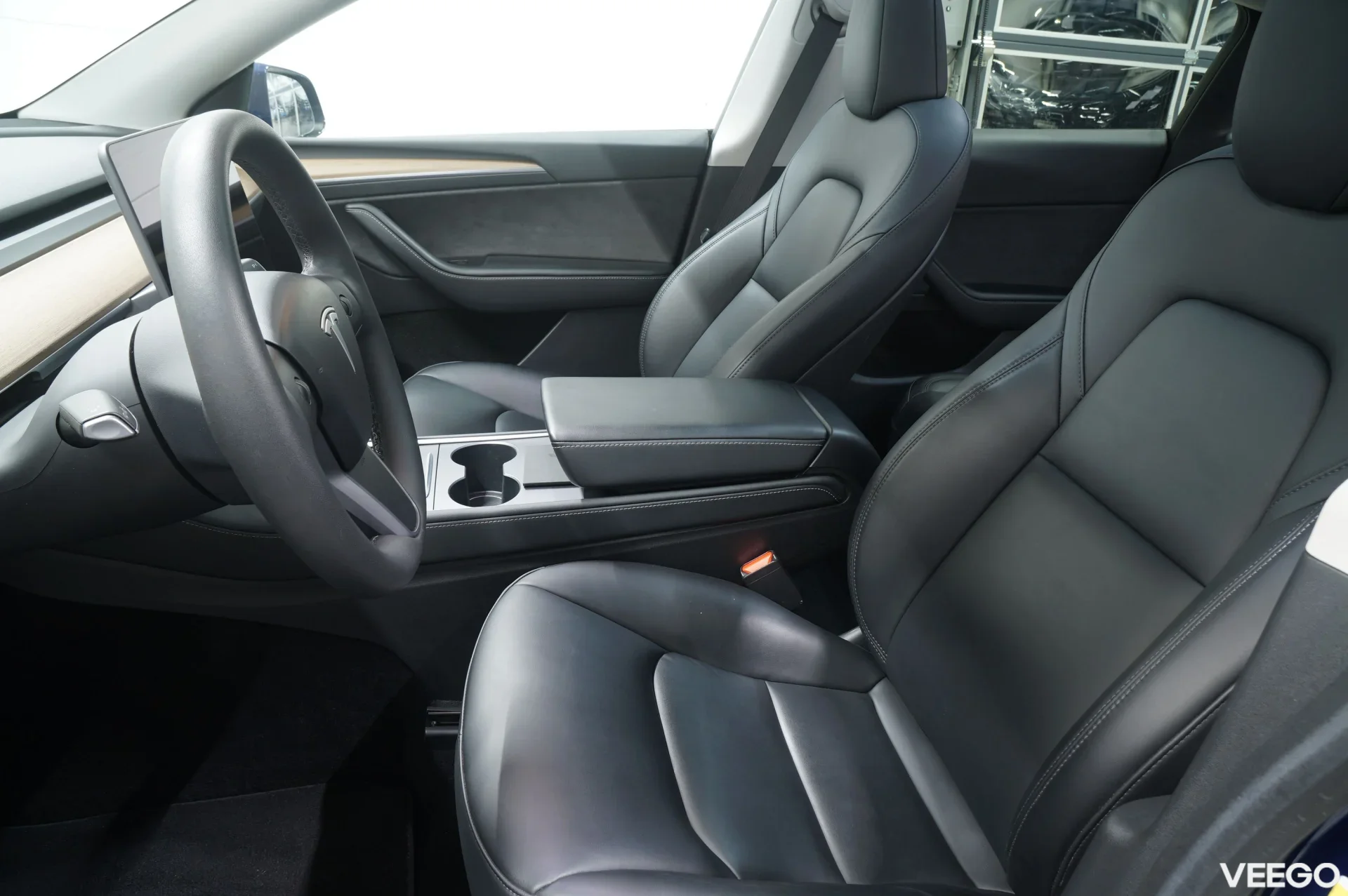 Tesla Model Y Long Range Dual Motor AWD 153kW