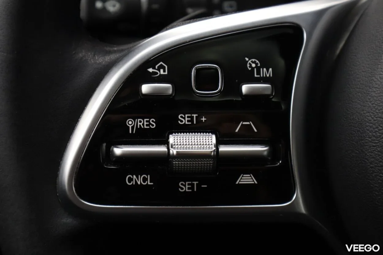 Mercedes-Benz GLC300 d 4Matic AMG 2 180kW