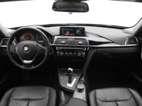 BMW 320 2 120kW thumbnail