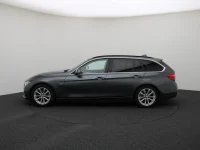 BMW 320 2 120kW thumbnail