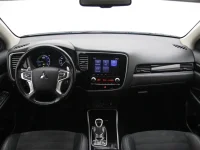 Mitsubishi Outlander 2.4 99kW thumbnail