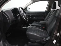 Mitsubishi Outlander 2 89kW thumbnail