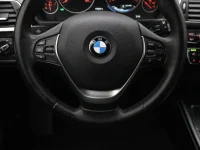 BMW 320 2 120kW thumbnail