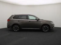 Mitsubishi Outlander 2 89kW thumbnail