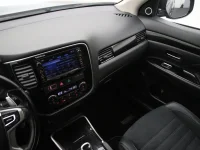 Mitsubishi Outlander 2 89kW thumbnail