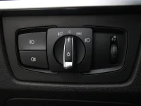 BMW 320 2 120kW thumbnail