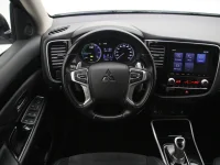 Mitsubishi Outlander 2.4 99kW thumbnail