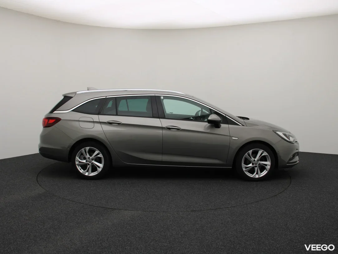 Opel Astra 1.6 81kW