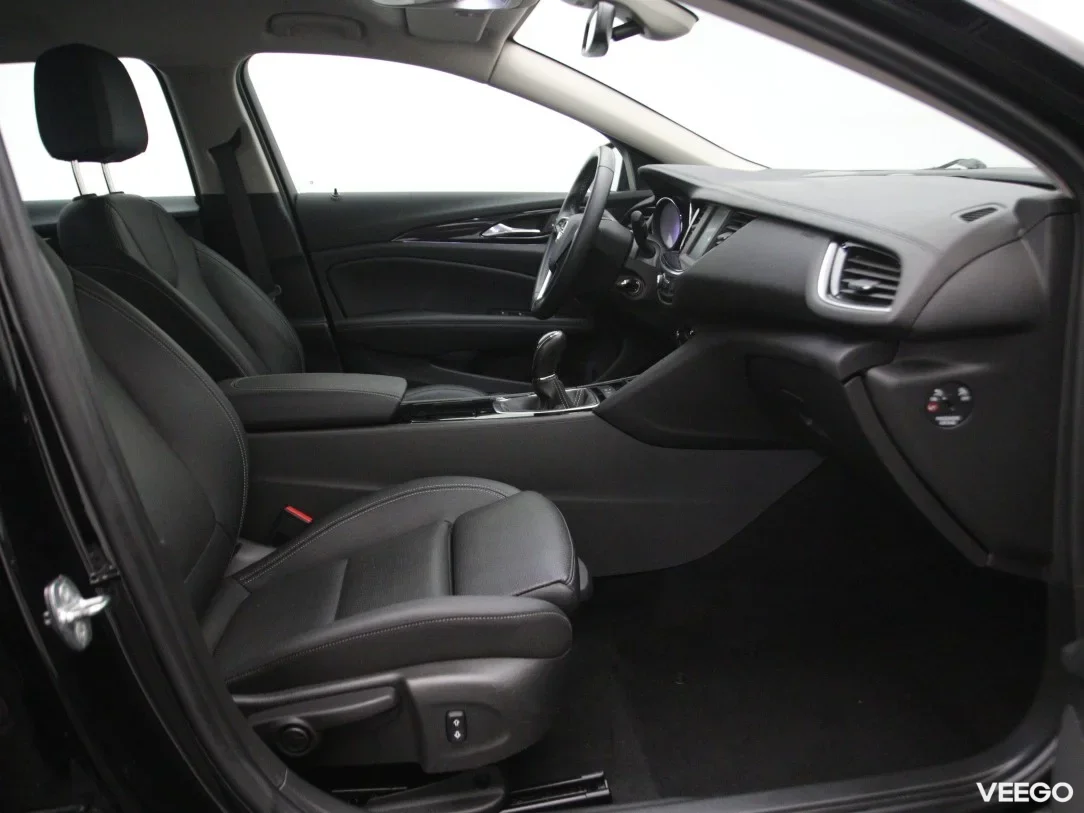 Opel Insignia 1.5 121kW